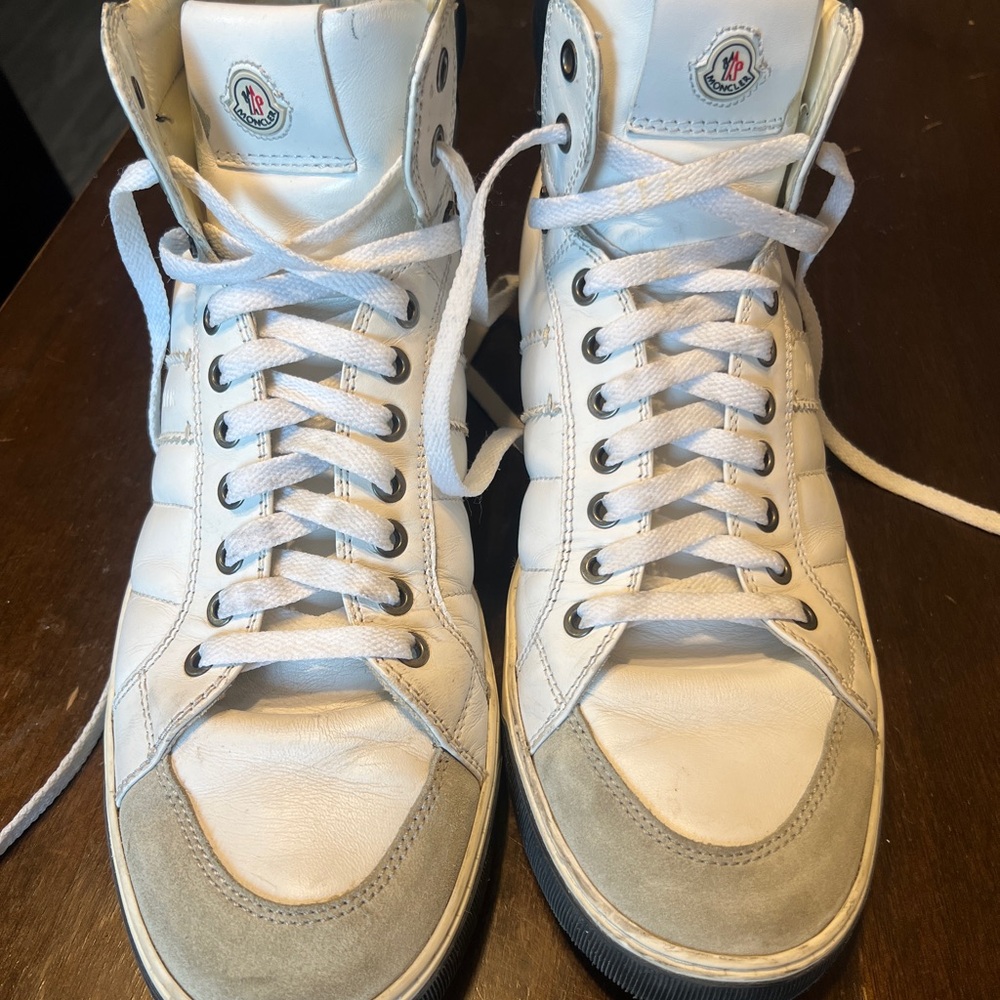 Moncler - Leather High Top Trainer Ankle Boot Classic Sneaker- White and Gray
